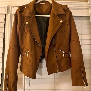 Sleek, soft, jacket, size large